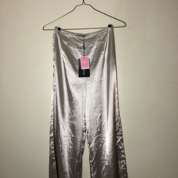 PrettyLittleThings.com Silver Satin Cargo Pants - Picture 3 of 6